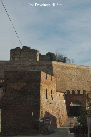 Castello di Mombercelli (1)